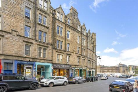 13 (3F1) Jeffrey Street, Canongate, Edinburgh, EH1 1DR