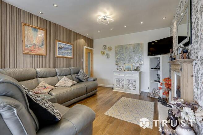 3 bed Detached Bungalow for sale Image 7