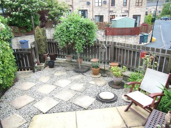 Rear garden (Main)