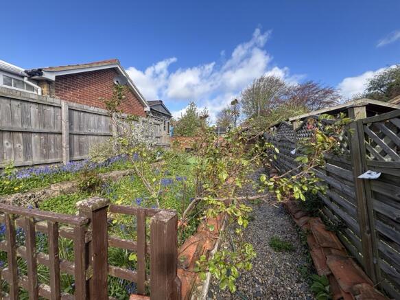 2 bed Terraced for sale Image 5