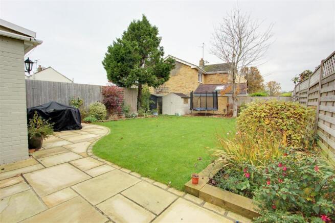 garden 1.jpg
