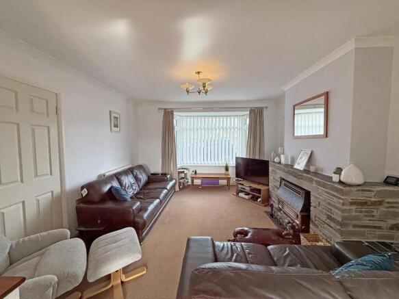 Crownhill Road 149 - Lounge Front...jpg