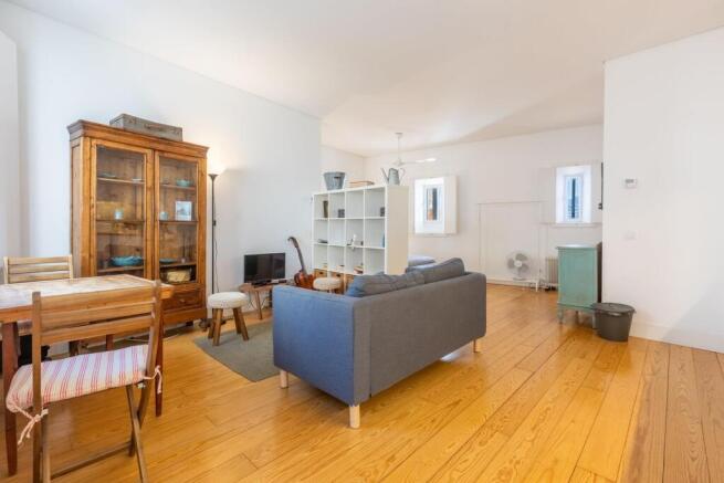 Exclusive 49 m² Loft with Tejo River Views