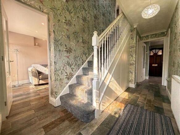 3 bed Detached for sale Image 11