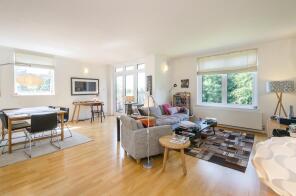 Flat 6, 11 Newmount, Lyndhurst Terrace, London NW3 5QA