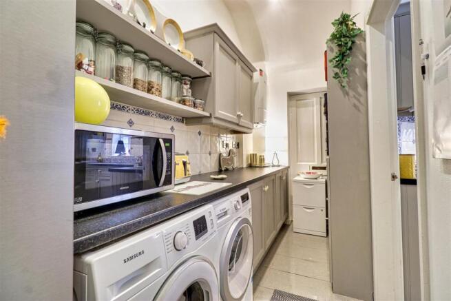 UTILITY ROOM