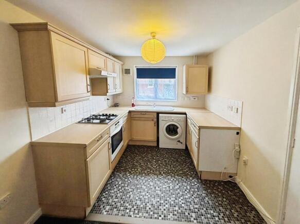 fe6b475c-Kitchen