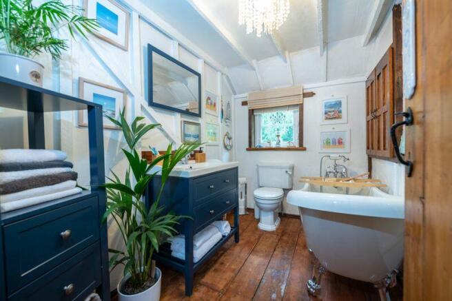 Family bathroom
