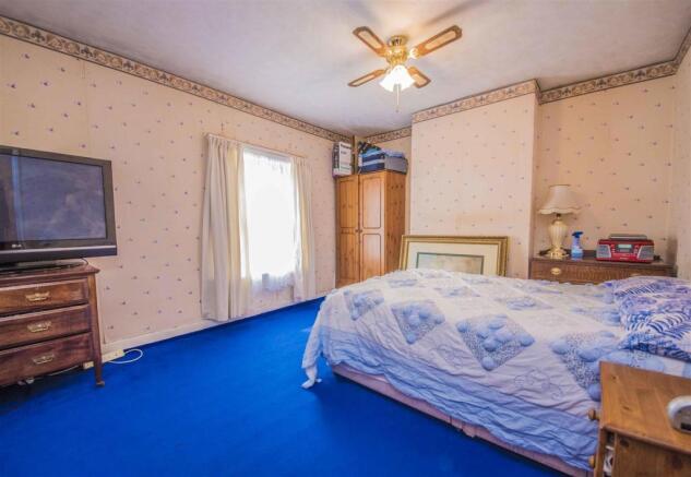 home_16.jpg