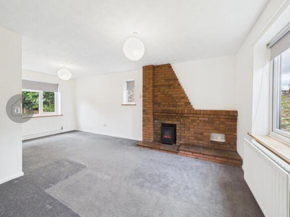 Sitting/Dining Room
