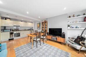 Flat 5, 260, Holloway Road, London N7 6NE