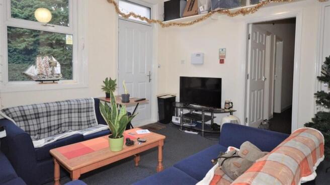 344a - Living Room.JPG