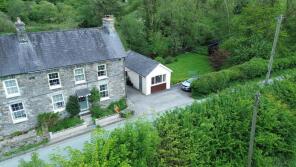 Aberglasne, Pontsian SA44 4UN