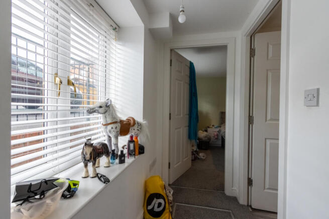 1 bed Flat for sale Image 12