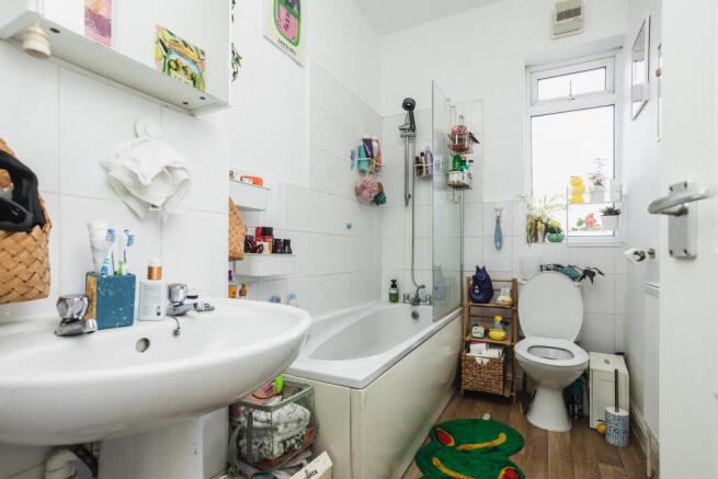 2 bed Terraced for sale Image 8