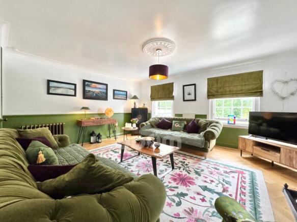 Ryefield House, Dalry lounge pic