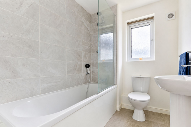 2 bed Semi-Detached for sale Image 10