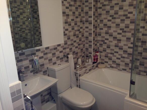 Photo 10