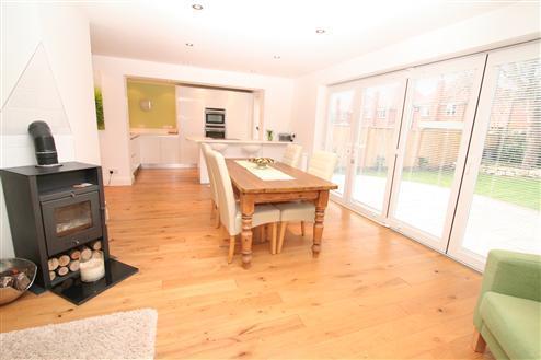 Lounge/Dining Room Alternate