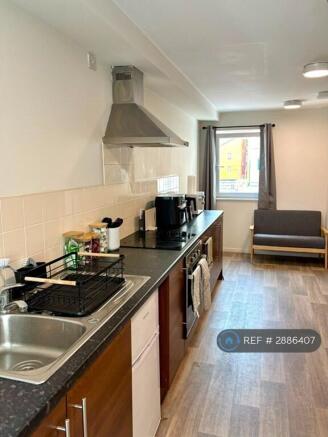 1 bed Flat Share to rent Image 12