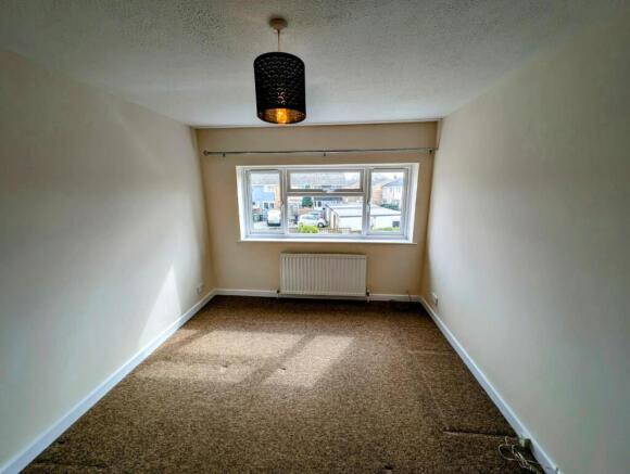 31 quedgeley bed 2.jpg