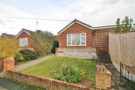 Clinton Close, Knaphill, Woking, GU21