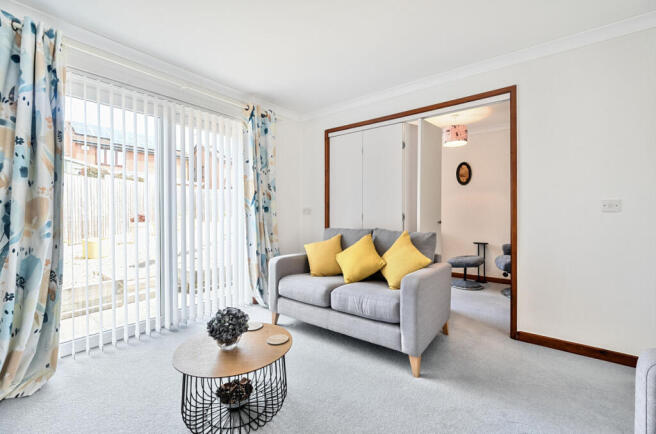 1314765-17-685dae...