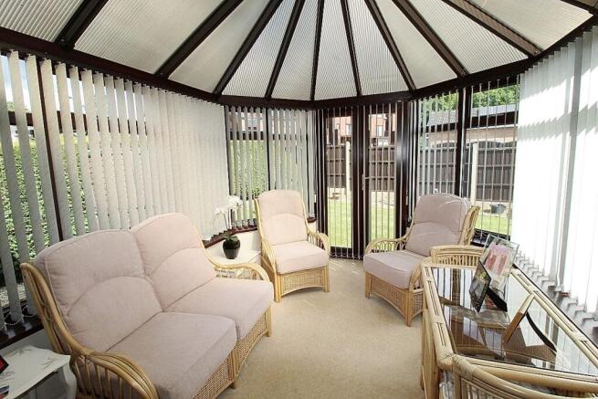 2 bed Bungalow for sale Image 5