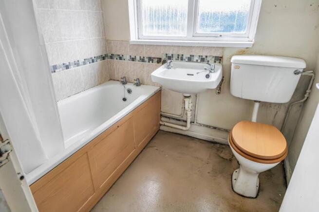 10 The Firs, Chippenham, Wiltshire, SN14 0PG