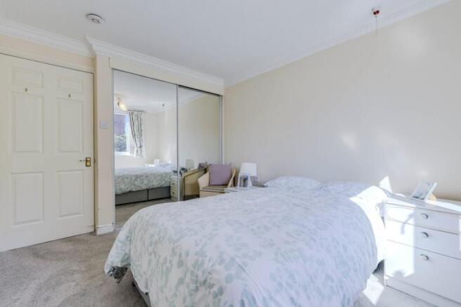 1 bed Flat for sale Image 7