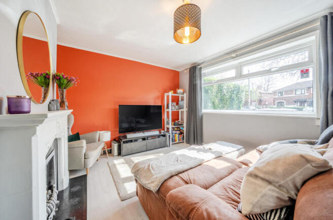 1435996-3-69c5228...