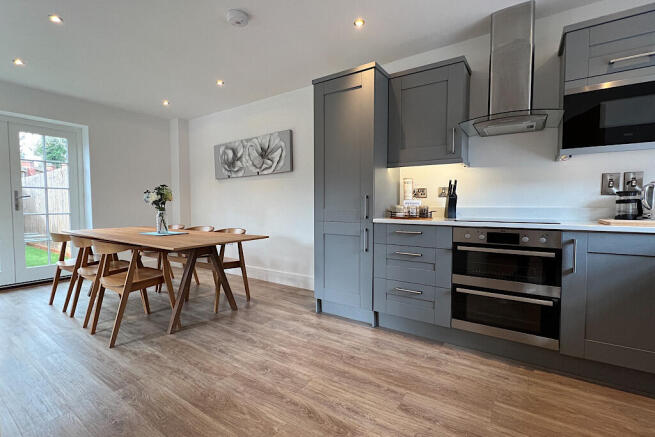 Kitchen diner