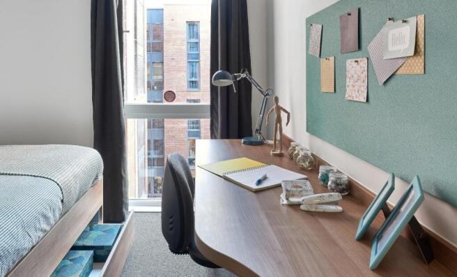 Studio to rent in sheffield