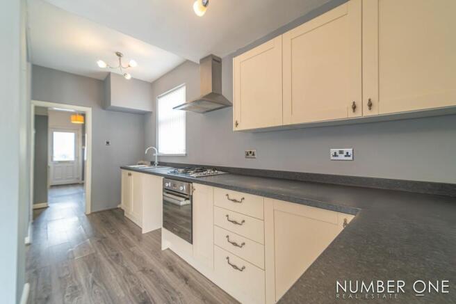 Kitchen/Dining & Family Room