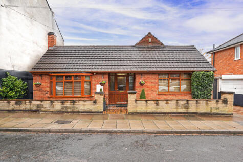 Montrose Road, Aylestone, Leicester, Leicestershire