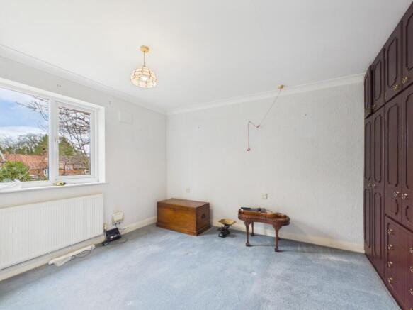 2 bed Apartment for sale Image 7