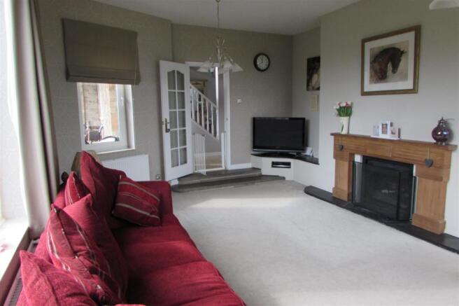 SITTING ROOM