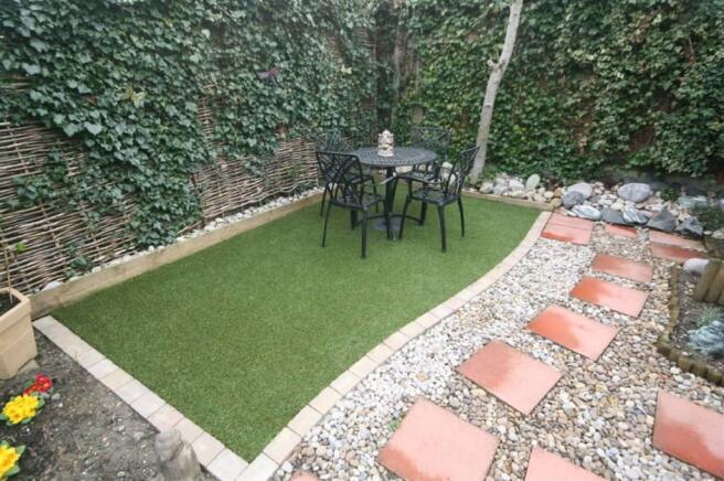 Photo 13