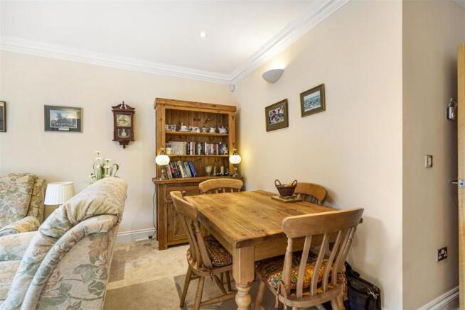 2 bed End of Terrace for sale Image 6