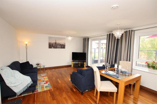 Creek Mill Way, Dartford photo 4