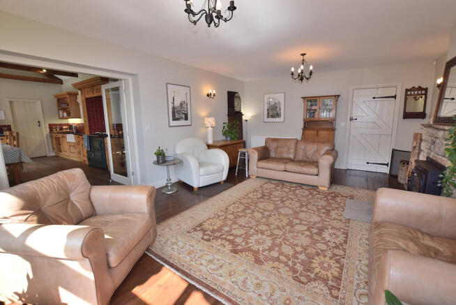 3 bed Barn Conversion for sale Image 6