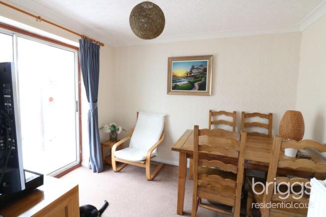 Godsey Crescent, Market Deeping, PE6 photo 4