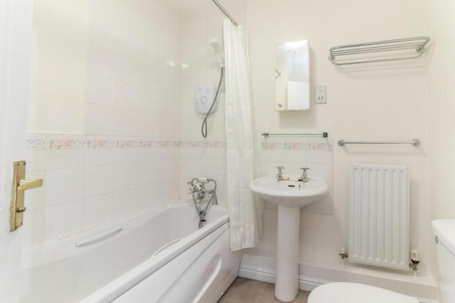 2 bed Apartment for sale Image 8