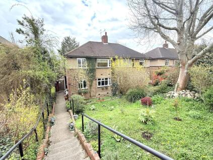 Grange Avenue, East Barnet, EN4