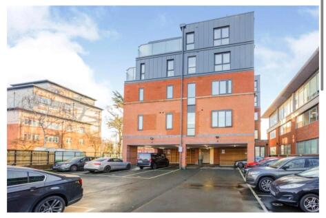 Bath Road, Slough, Berkshire, SL1