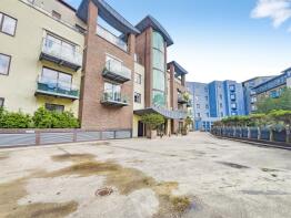Flat 7, 1 Screen House, Maumbury Gardens, Dorchester DT1 1GR