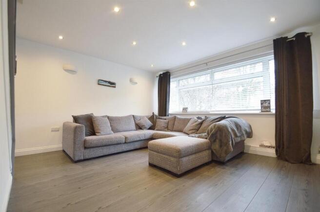 # Living Room.jpg