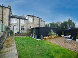 5, Ladyhouse Lane, Berry Brow, Huddersfield HD4 7QD
