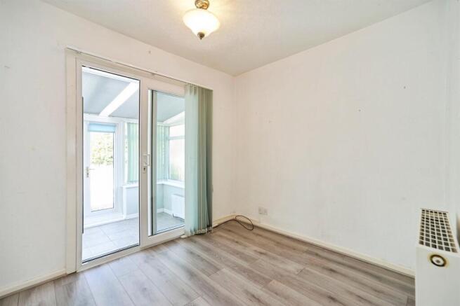 2 bed Semi-Detached Bungalow for sale Image 8