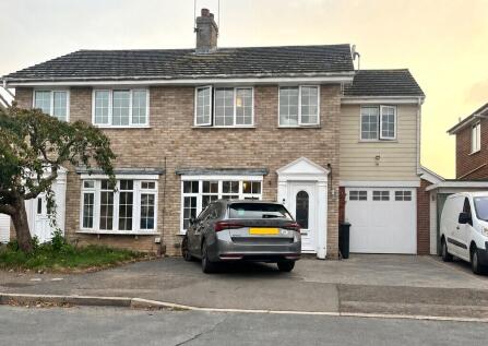 Fenno Close, Lexden, Colchester